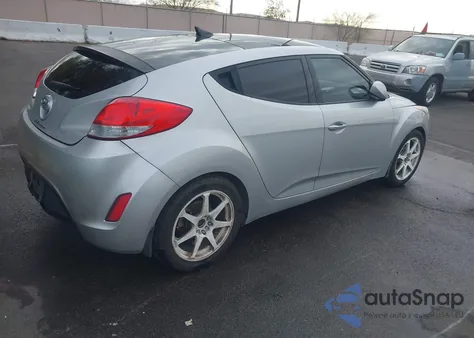 2012 Hyundai Veloster Base W/Gray z USA, uszkodzony, nr VIN KMHTC6AD2CU079432